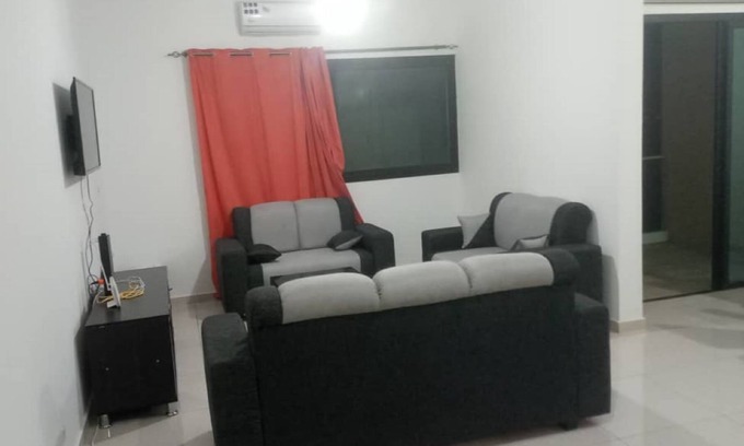 Grand-Bassam Apartamento | Beautiful furnished apartment in the seaside town