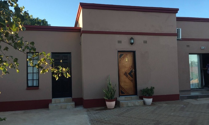 Palapye Casa | Beautiful Gates Guest House