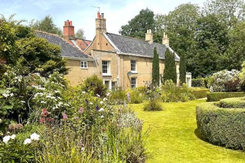North Walsham Casa | Beautiful Georgian Country House - Norfolk