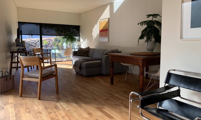 Vesturbær Casa | Beautiful guesthouse in the centre of Reykjavik, free parking and free wifi!