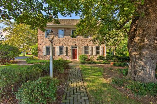 Ephrata Casa | Beautiful Historic House In Amish Country