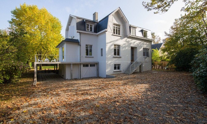 St. Genesius-Rode Villa | Hermosa casa (Bruselas) al lado del bosque