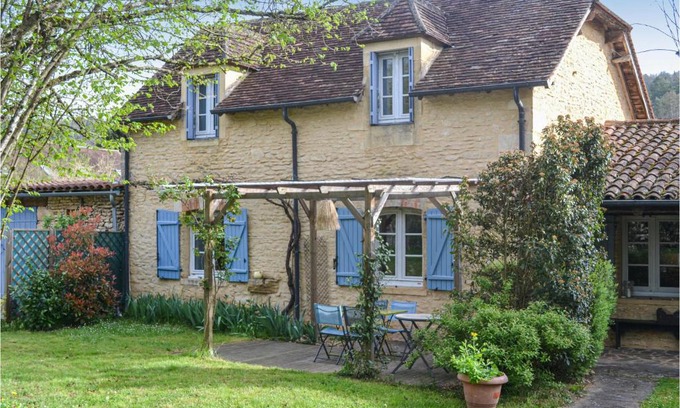 Saint-Leon-sur-Vezere Casa | Beautiful Home In Saint Leon Sur Vezere