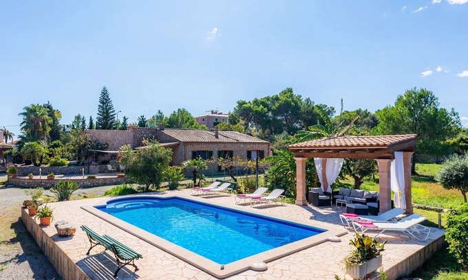 Son Servera Casa | Preciosa casa de vacaciones "Finca Galardo" con vistas a la montaña