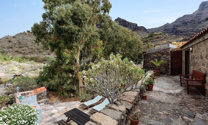 La Aldea de San Nicolas Casa | bonita casa rural cercana al mar y lejos del turismo de masas