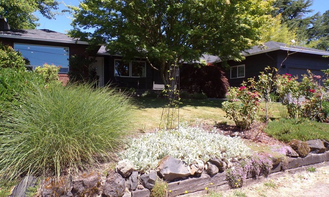 Crestwood Casa | Beautiful Home in Amazing SW Portland/Tigard Location