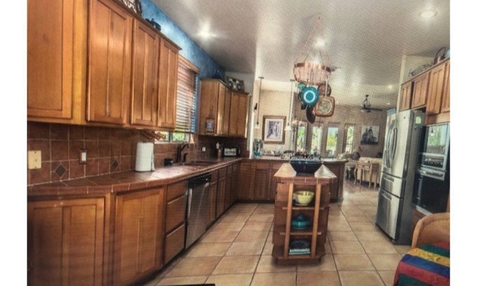 Casa Grande Casa | Beautiful home in Casa Grande AZ 3 beds and a large den 2900 sq ft