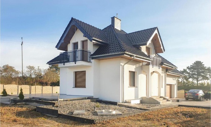 Strzeleczki Casa | Beautiful Home In Dobra Krapkowice