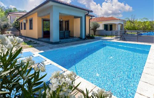 Gostinjac Casa | Beautiful Home In Gostinjac With Wifi