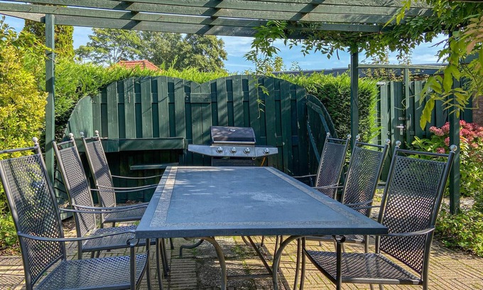 Herkingen Casa | Beautiful Home in Herkingen With Wifi, 2 Bedrooms and Outdoor Swimming Pool