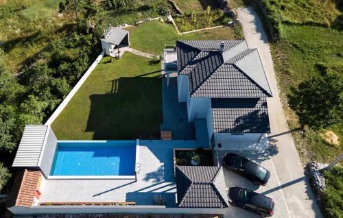 Lokvicici Casa | Beautiful Home In Lokvicici