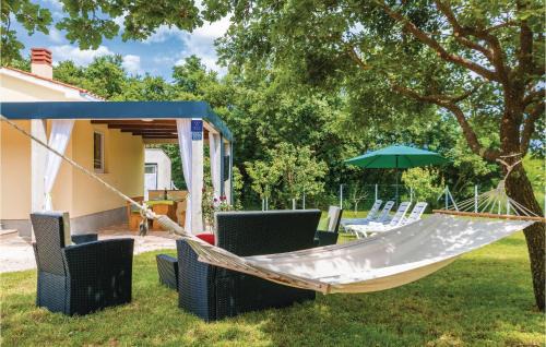Marcana Casa | Beautiful Home In Marcana With Kitchen