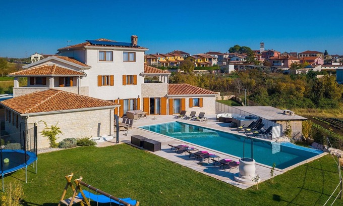 Nova Vas Casa | Hermosa casa en Novigrad con sauna