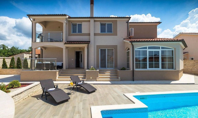Antonci Casa | Hermosa casa en Porec