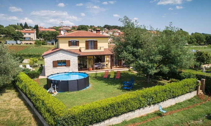 Mugeba Casa | Hermosa casa en Porec