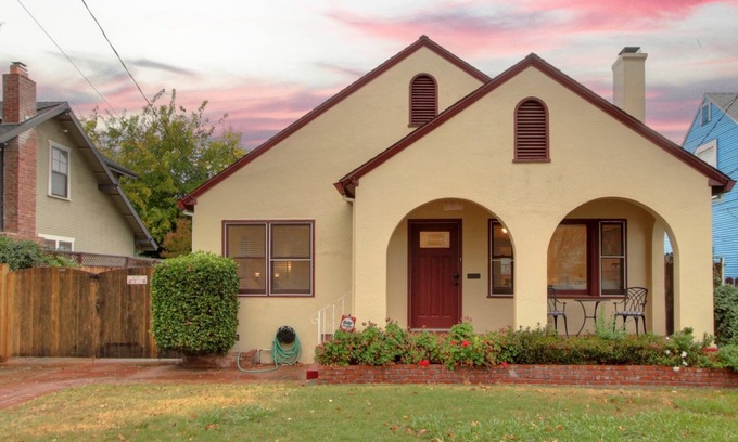 Central Sacramento Casa | Beautiful home in prestigious East Sacramento