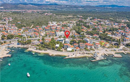 Brodarica Casa | Beautiful Home In Sibenik-Brodarica
