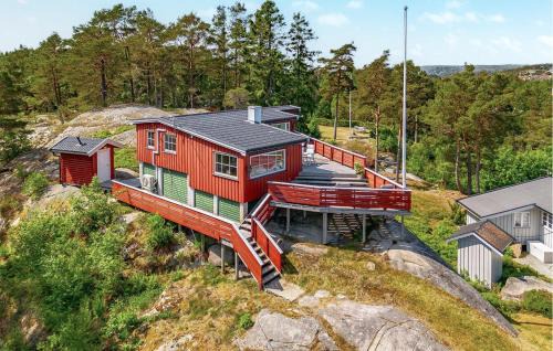 Sarpsborg Casa | Beautiful Home In Skjeberg With Kitchen