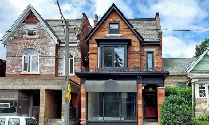 Riverdale Casa | Beautiful Home in Toronto