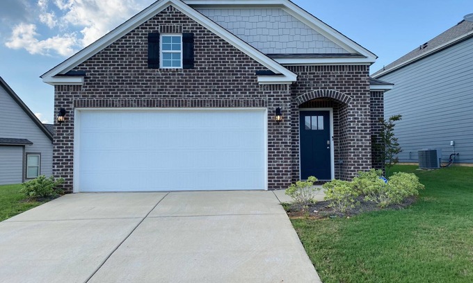 Bessemer Casa | Beautiful Home just 25mins from Downtown Birmingham