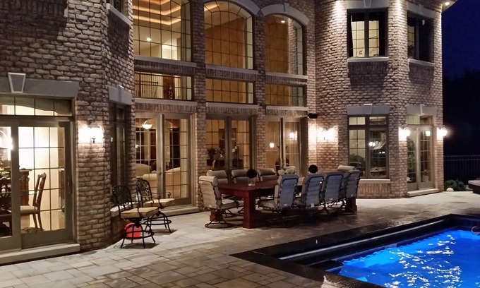 Delafield Casa | Hermosa casa en Lake Country