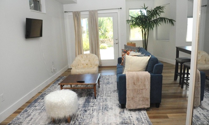 Pueblo Apartamento | Beautiful home, walking distance to downtown restuarants and bars