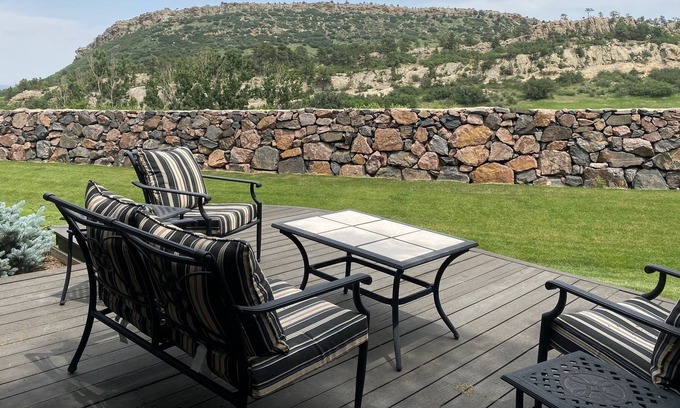 Littleton Casa | Beautiful Home With Gorgeous Views