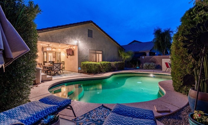 Los Arbolitos Ranch Casa | Reserve ahora para tarifas especiales! Hermosa casa de 3 hab con piscina / jacuzzi