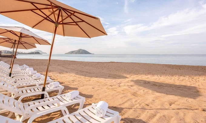 Marina Mazatlán Apartamento | Beautiful hotel suite Mazatlan christmas week