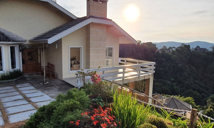 Colinas Capivari Casa | Beautiful house with stunning views