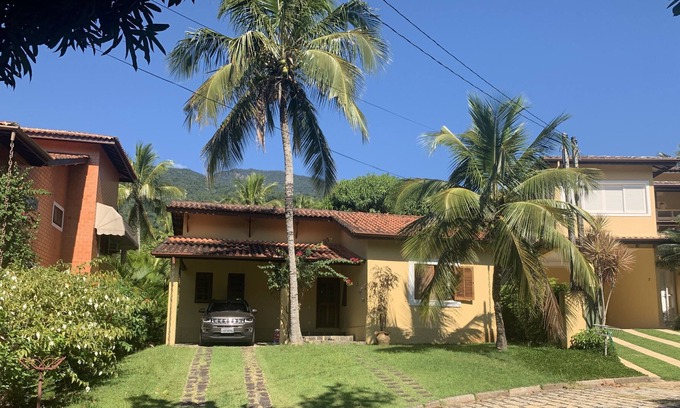 Feiticeira Casa | Hermosa casa Praia da Feiticeira, cond. cerrado, a 20m del mar, PAGO 12X SIN INTERESES