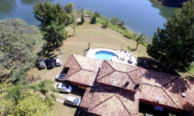 Santa Isabel Casa | Preciosa casa frente w / Presa, guiño, Quadr, Churrasq, WIFI, SkyTV, 114milm² / 40min SP