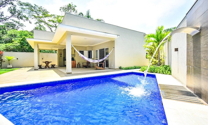 Costa do Sol Casa | Hermosa casa con piscina 10 personas