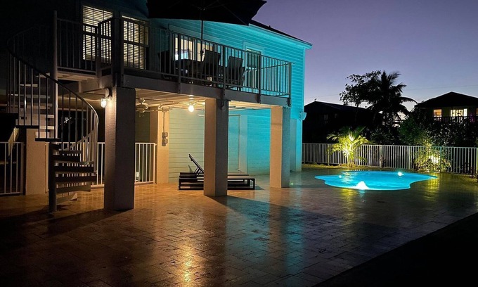 Breezeswept Beach Estates Casa | ✅ Beautiful House with Pool. Breezeswept Beach Estate!!