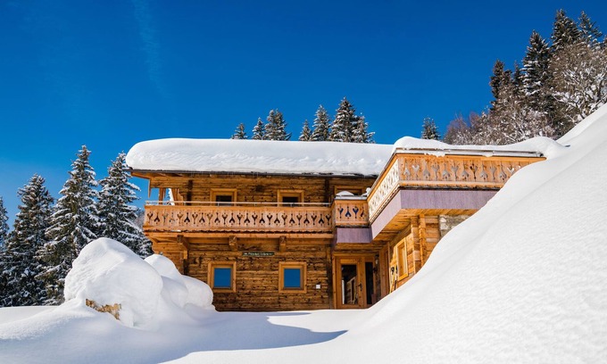 Schonbach Casa | Gran cabaña en Pinzgau con una gran vista y su propia cabaña de sauna