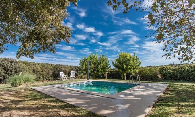 Vilademuls Casa | Preciosa masía aislada con barbacoa, enorme jardín y piscina.