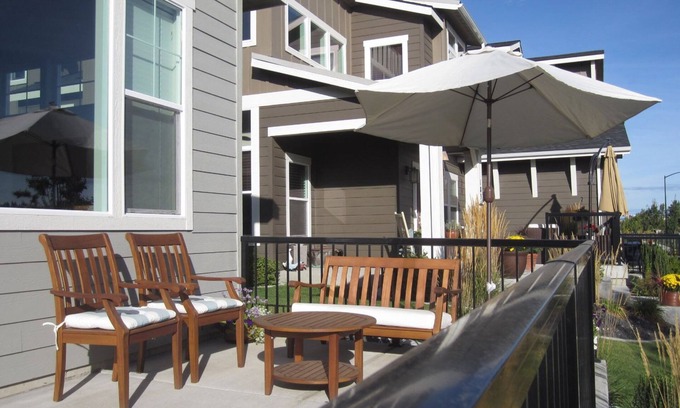 West Central Casa | Hermosa casa de campo en Kendall Yards
