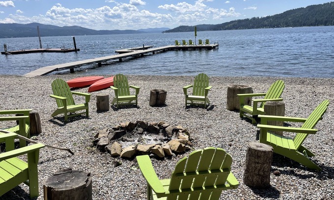 Coeur d'Alene Casa | Hermosa costa del lago Coeur d 'Alene en Driftwood Bay