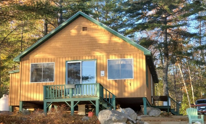 Millinocket Cabaña | Beautiful lakefront cottage, Ambajejus Lake
