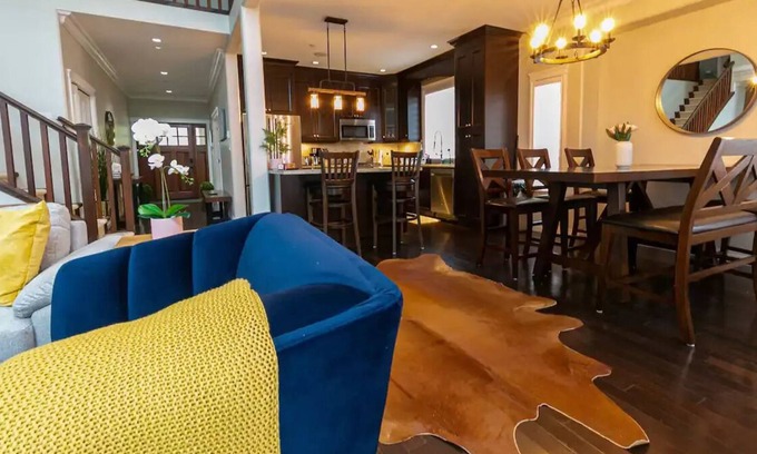 Langford Casa | Beautiful Large Home With 5 bedrooms In Langford