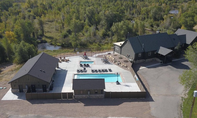 Uinta County Casa | Beautiful Lodge and River Ranch Property for up to 120 people.