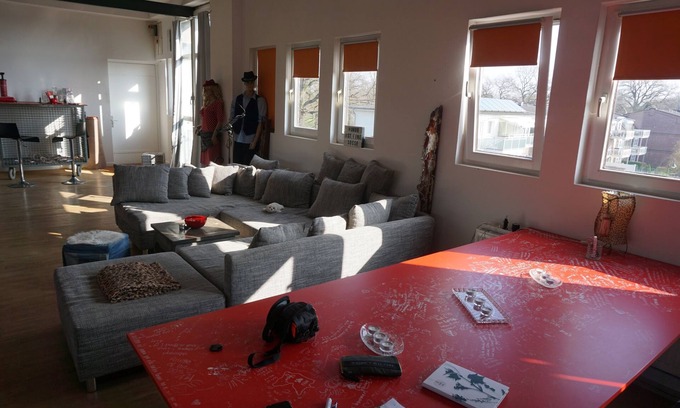 Schenefeld Apartamento | Beautiful loft above the rooftops
