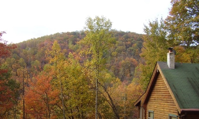 Apple Ridge Cabina | Hermosa cabaña aislada en las montañas de Blowing Rock