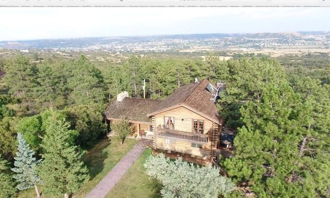 Castle Rock Casa | Hermosa casa de registro en comunidad cerrada