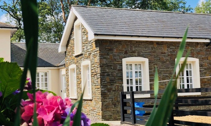 Kinsale Cabina | Beautiful Mews Lodge, en el campo, a 0. 8 millas del centro de la ciudad.