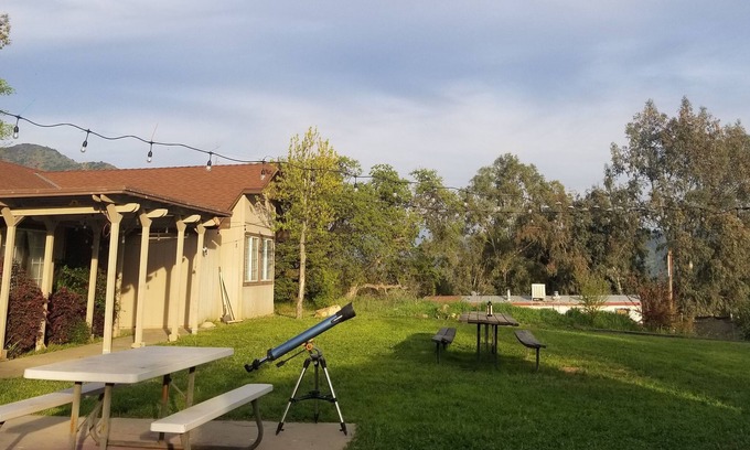 Squaw Valley Casa | Beautiful modern 3 bed/2 bath house near Sequoia National Park