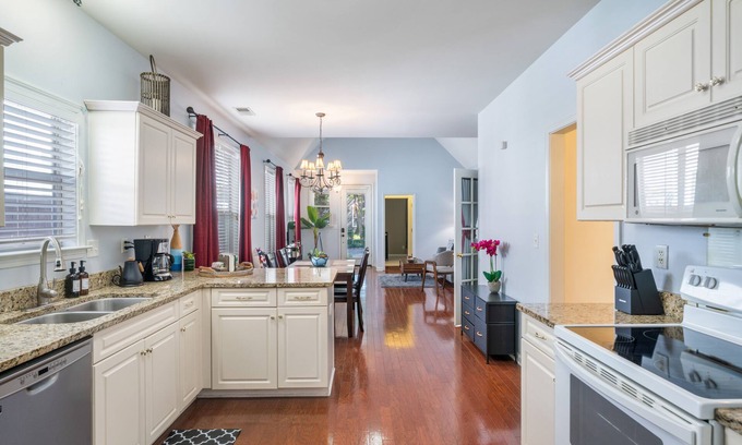 Memphis Casa | Beautiful Mud Island Home - Minutes From Downtown!