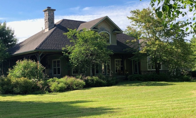Bracebridge Cabaña | Beautiful Muskoka Cottage for Rent