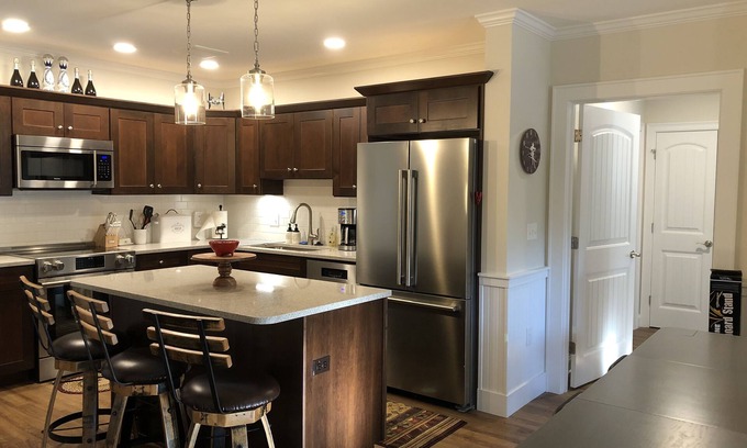Cranmore Birches Condominio | Beautiful New 1st floor Condo at the base of Cranmore Mountain