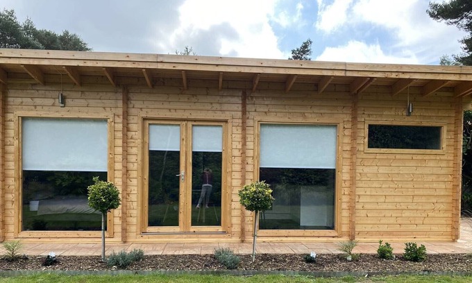 Ferndown Cabina | Beautiful new and modern cabin in a super location.